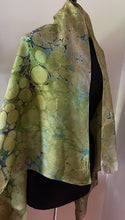 Load image into Gallery viewer, Green  Italian vein Habotai Silk 35x57 Sarong Wrap