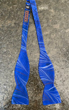 Load image into Gallery viewer, Silk Bow tie blue chevron water marbled