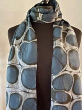 Load image into Gallery viewer, Black TriStone Pattern Water Marbled Habotai Silk 14x72.