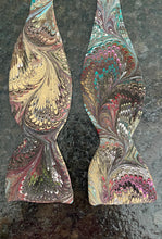 Load image into Gallery viewer, Gray multicolored bouquet water marbled silk bow tie