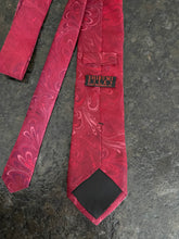 Load image into Gallery viewer, Red bouquet 3” Silk Tie