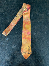 Load image into Gallery viewer, Orange Italian Vein 3” Silk Tie