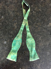 Load image into Gallery viewer, Silk Bow tie green orange cream water marbled