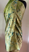 Load image into Gallery viewer, Green  Italian vein Habotai Silk 35x57 Sarong Wrap
