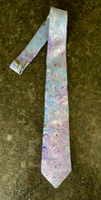 Load image into Gallery viewer, Blue Purple Bouquet Pattern 3” Silk Tie
