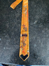 Load image into Gallery viewer, Orange Italian Vein Pattern 3” Silk Tie
