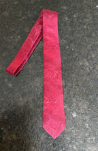 Load image into Gallery viewer, Red bouquet 3” Silk Tie
