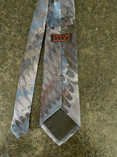 Load image into Gallery viewer, Dark Gray Blue Combed Pattern 3” Silk Tie
