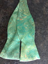 Load image into Gallery viewer, Silk Bow tie green orange cream water marbled
